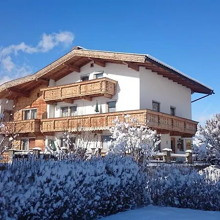 Haus Bianca 아파트 스텀